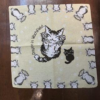 黄色