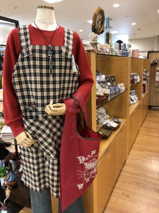 E278B9F2-C911-4320-8867-F364B683D3CF