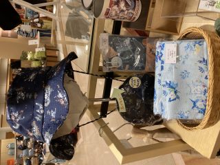 FA5849FD-80DD-4F24-99AB-A7E2008B7B2A